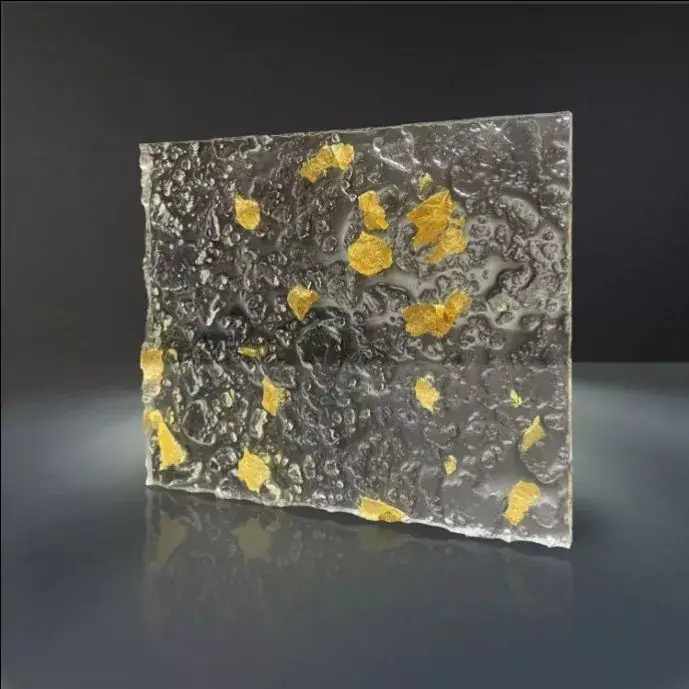 Kun je acrylplaten buitenshuis gebruiken?